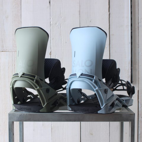 ぐにゃぐにゃヒールカップがチャームポイント SALOMON “DISTRICT”