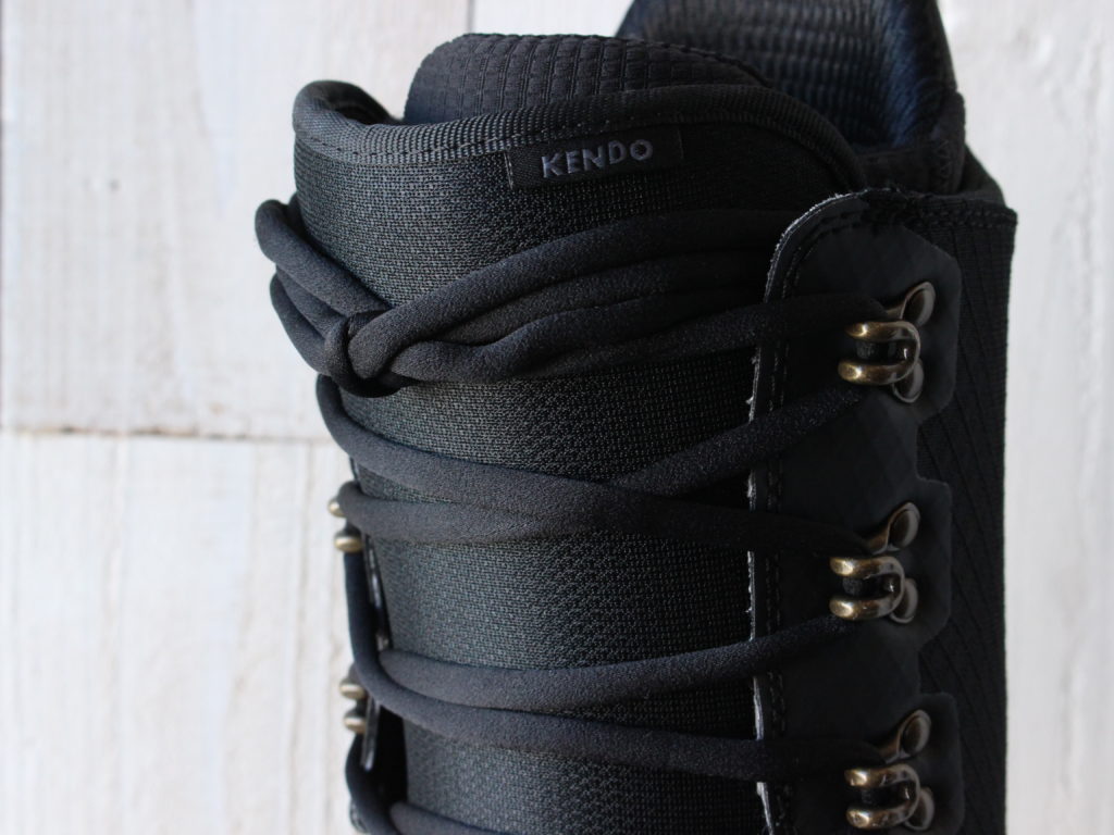 BACK TO BASIC!!紐のブーツが新登場 BURTON “KENDO”