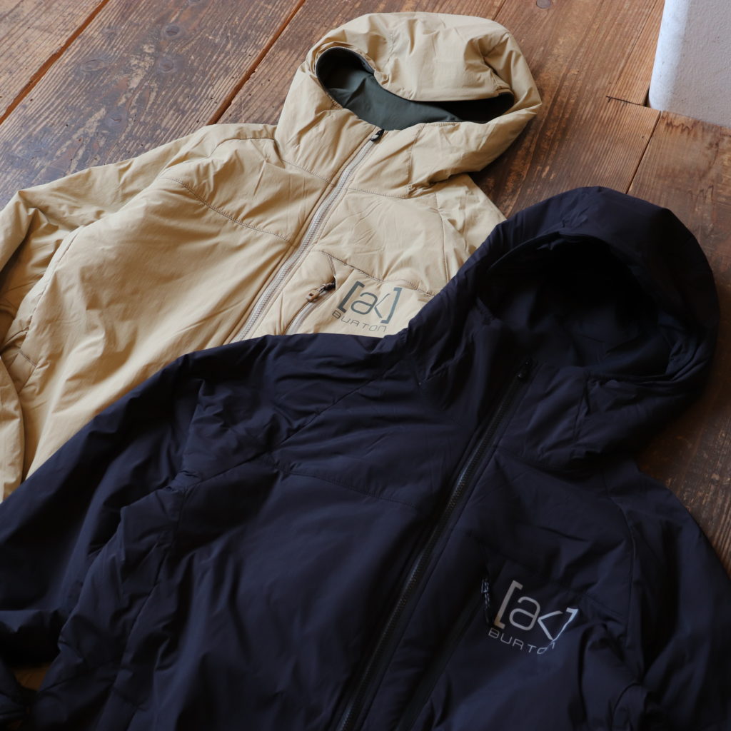 万能型インサレーション BURTON “[ak]HELIUM HOODED STRETCH INSULATED JACKET”
