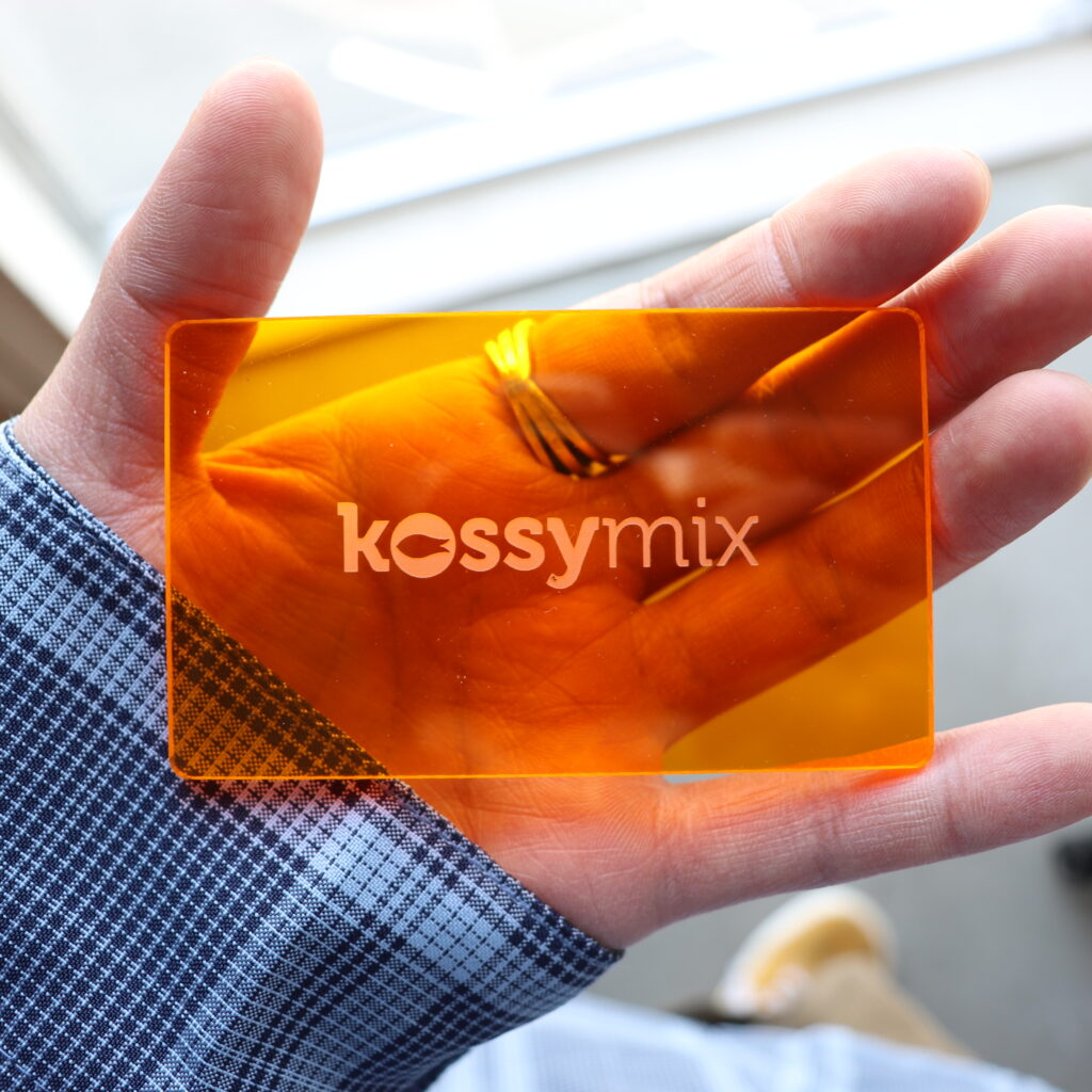 ポケットに忍ばせる春雪対策グッズ① kossymix “STRUCTURE SCRAPER”